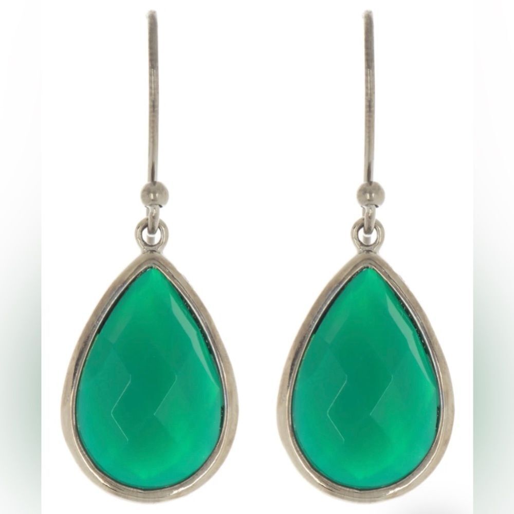 WOMEN’S BEAUTIFUL Green Onyx Pear Drop Earrings